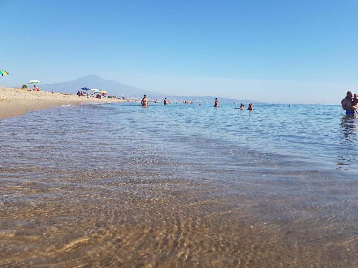 Vila Sole E Luna Katánie Exteriér fotografie